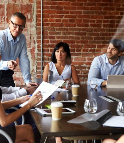 135-img-279-125 Team Meeting At Office